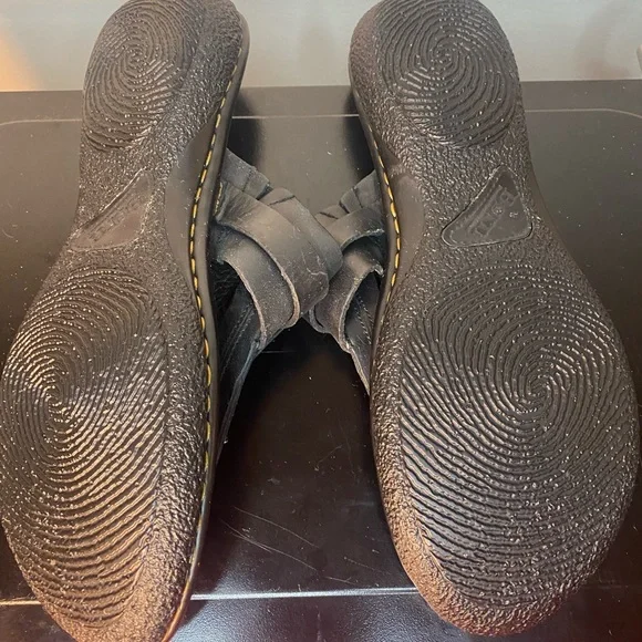 BORN Dark Brown Handcrafted Leather Sandals - Picture 8 of 8